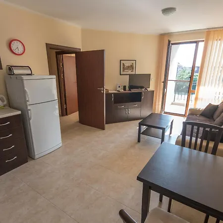 Apollon Appartement *