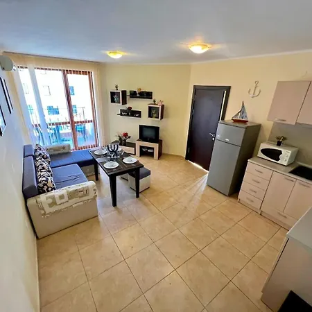 Apollon Lägenhet Nesebar